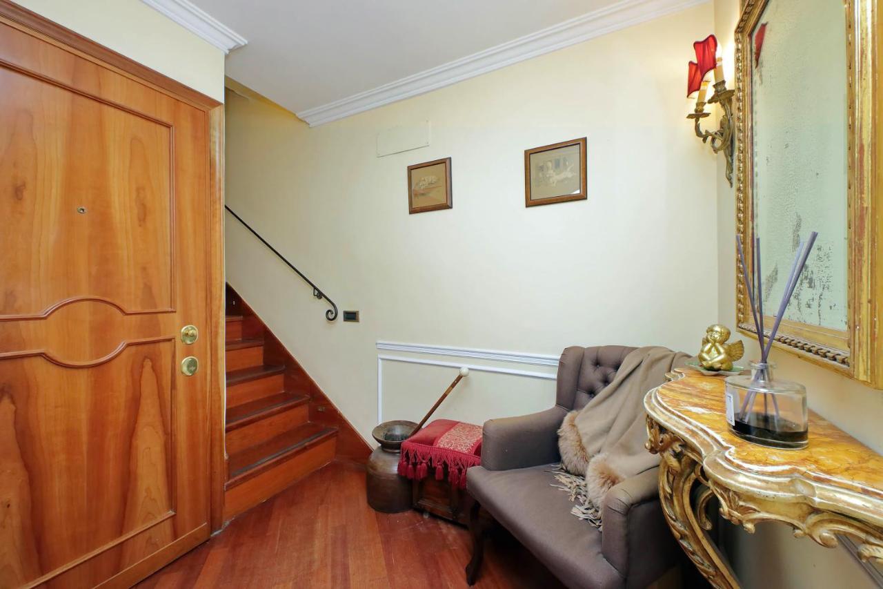 4Bnb - Luxury Trevi Apartment W Terrace Roma Dış mekan fotoğraf
