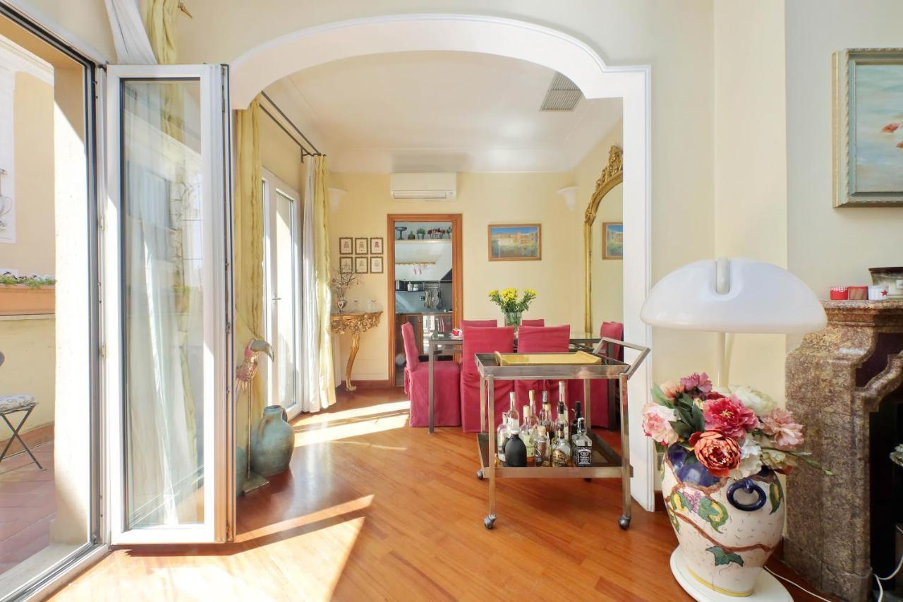 4Bnb - Luxury Trevi Apartment W Terrace Roma Dış mekan fotoğraf