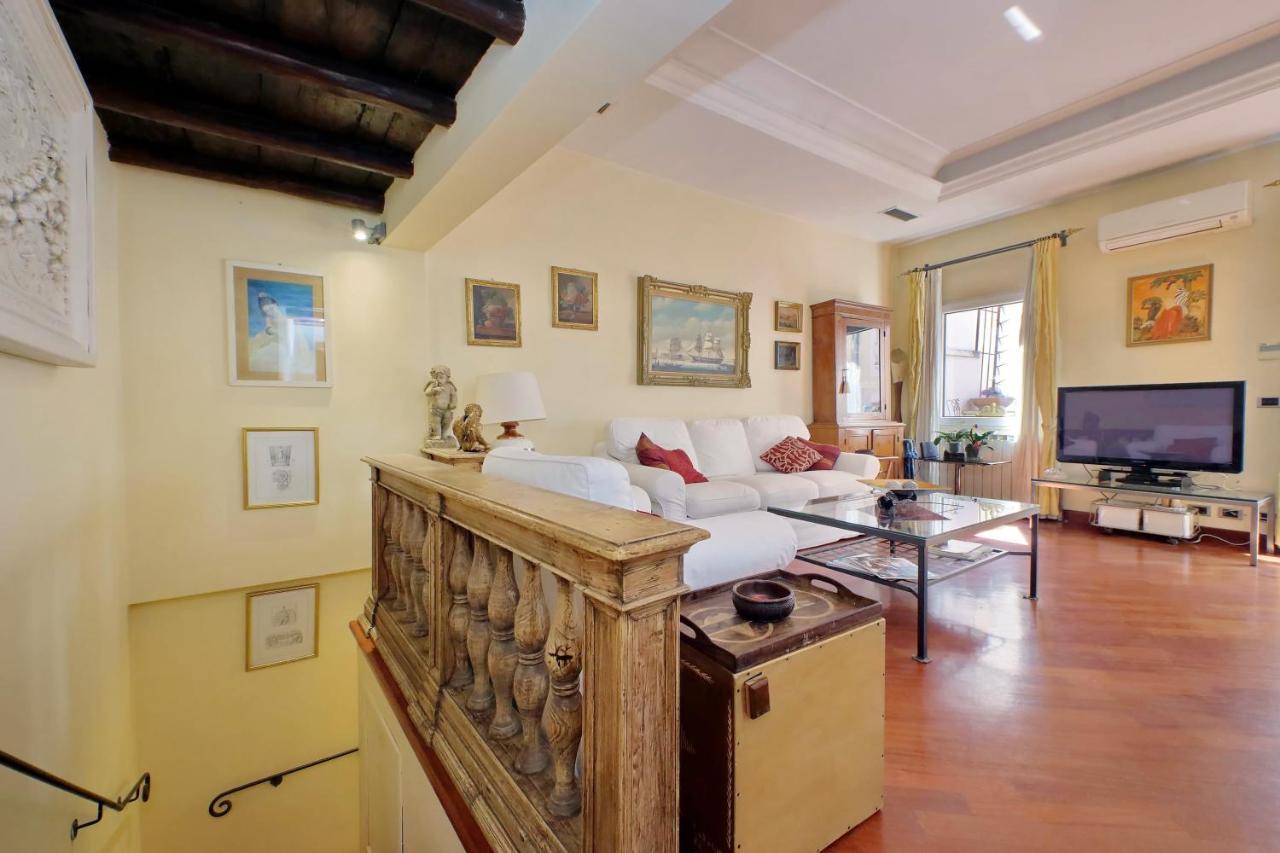 4Bnb - Luxury Trevi Apartment W Terrace Roma Dış mekan fotoğraf
