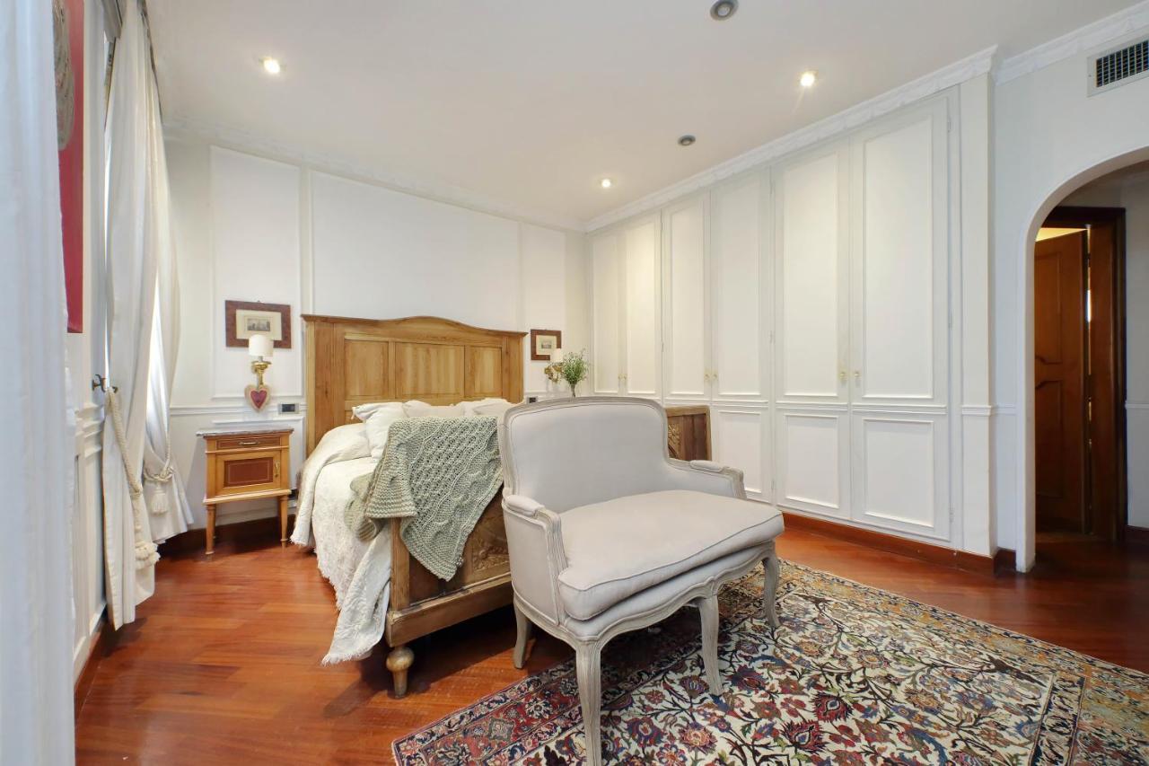 4Bnb - Luxury Trevi Apartment W Terrace Roma Dış mekan fotoğraf